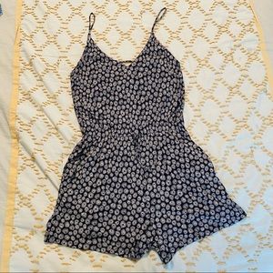 H&M blue white printed romper tank with waist tie v neck small